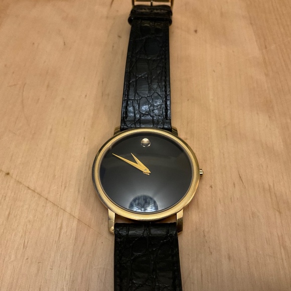 Authentic Vintage Movado Museum Dial Original Black Leather Works New Battery main image 11